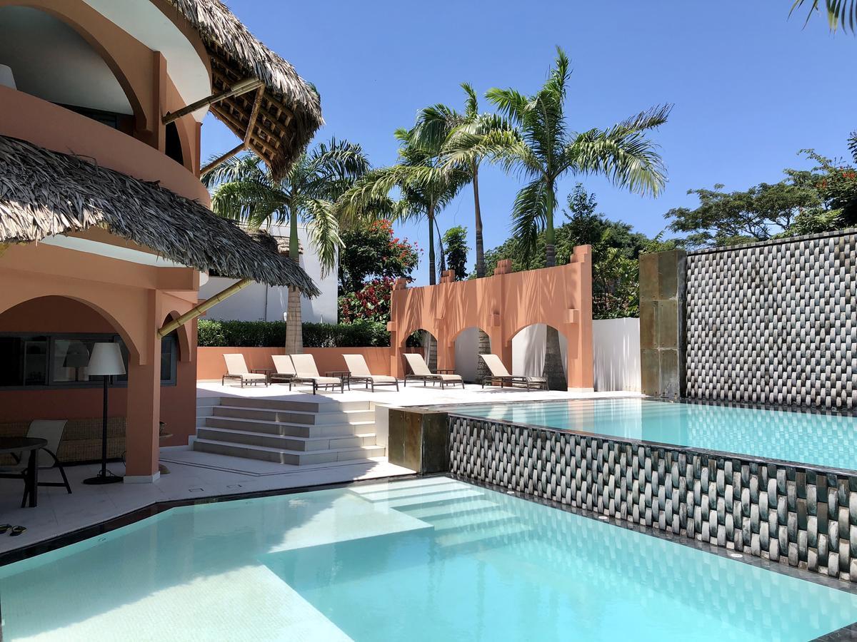 Nautilus Lodge Puerto Lopez Exterior photo